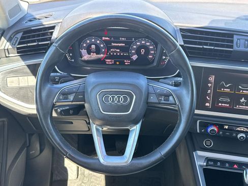 Used 2023 Audi Q3 2.0T Premium w/ Convenience Package AWD/4WD image 17
