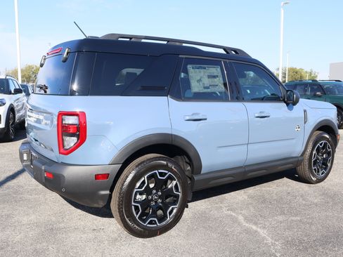 New 2025 Ford Bronco Sport Outer Banks w/ Outer Banks Tech Package+ image 2