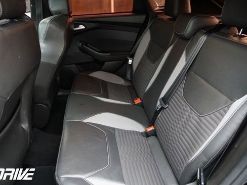 Used 2018 Ford Focus ST w/ Equipment Group 401A image 33