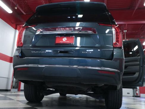 Used 2021 GMC Yukon XL SLT w/ SLT Premium Package AWD/4WD image 32