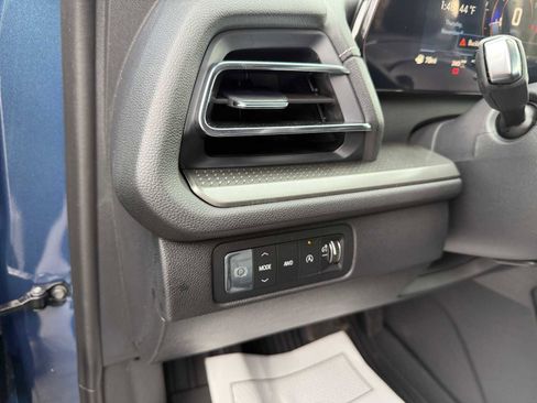 New 2026 Chevrolet Traverse LT image 15