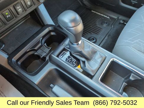 Used 2018 Toyota Tacoma TRD Off-Road w/ Technology Package image 23