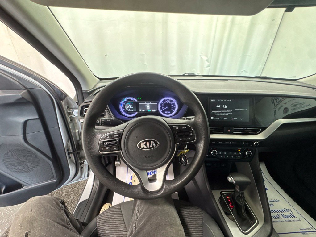 Used 2020 Kia Niro LX FWD image 27
