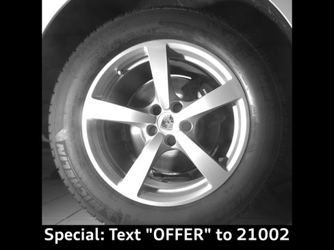 Used 2020 Porsche Macan AWD/4WD image 22