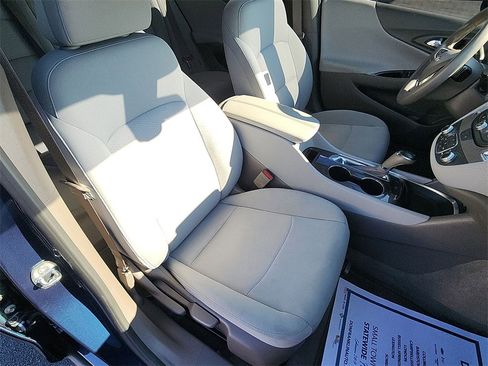 Used 2020 Chevrolet Malibu LT image 23