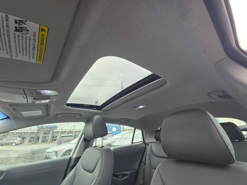 Used 2019 Hyundai Ioniq Limited image 24