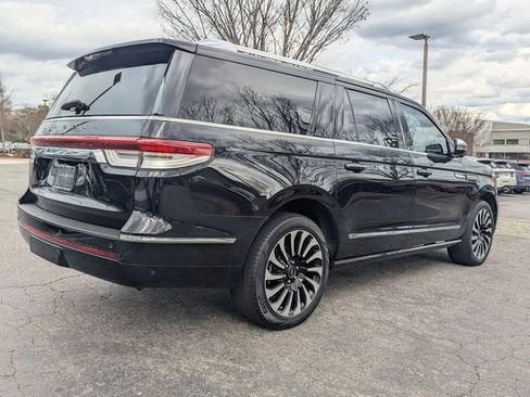 Certified 2022 Lincoln Navigator L Black Label image 5