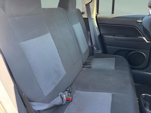 Used 2016 Jeep Patriot Sport w/ Power Value Group image 13