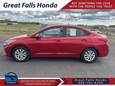 Used 2020 Hyundai Accent SE FWD image 4