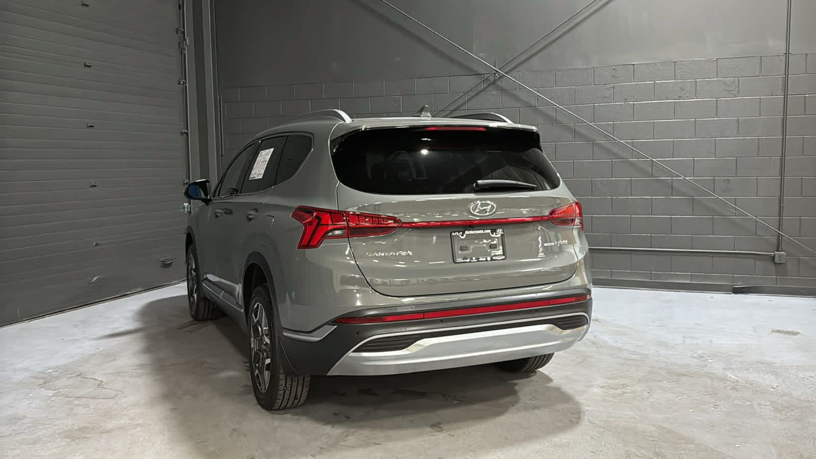 Used 2023 Hyundai Santa Fe SEL Premium AWD/4WD image 6