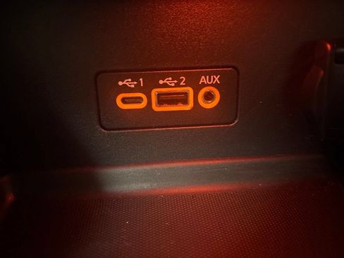 Used 2021 Nissan Sentra SV FWD image 14