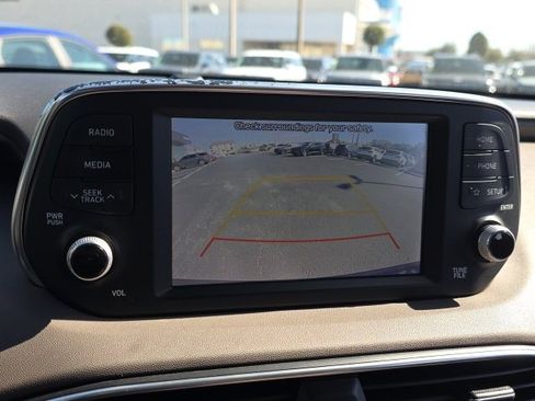 Used 2020 Hyundai Santa Fe SE image 12