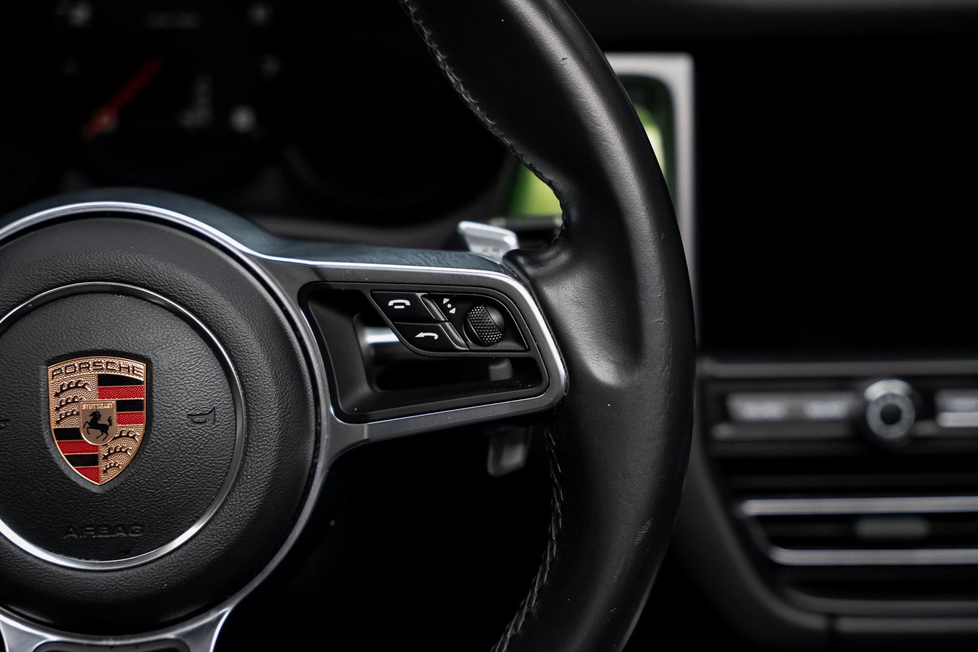 Used 2019 Porsche Macan AWD/4WD image 44