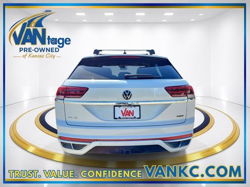 Used 2021 Volkswagen Atlas Cross Sport SE AWD/4WD image 7