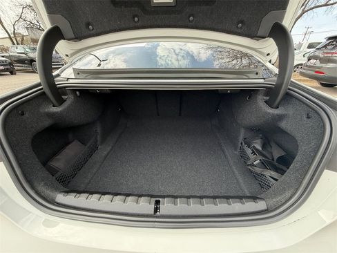 Used 2022 BMW M4 Coupe w/ M Driver's Package image 19