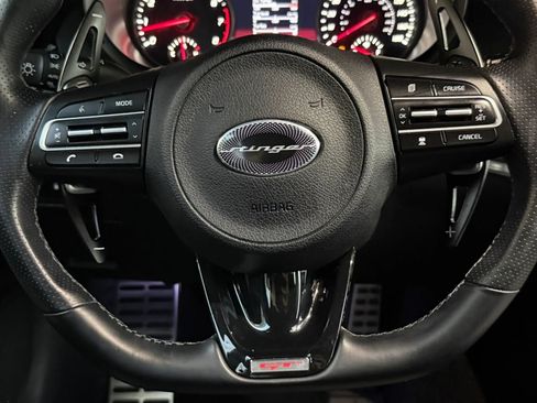 Used 2020 Kia Stinger GT1 RWD image 54