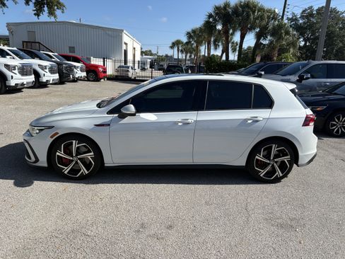 Used 2024 Volkswagen GTI SE FWD image 4