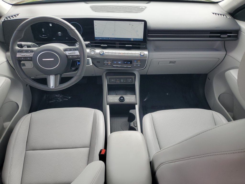 Used 2024 Hyundai Kona Limited FWD image 27