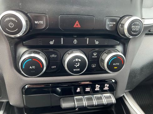 Used 2021 RAM 1500 Big Horn image 42