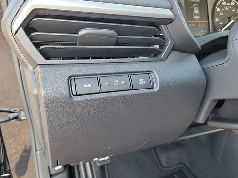 New 2025 Nissan Altima 2.5 S image 31