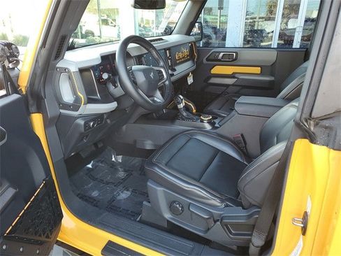 Used 2021 Ford Bronco Badlands image 10