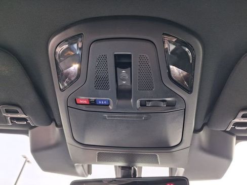 Used 2025 Subaru Outback Wilderness image 29