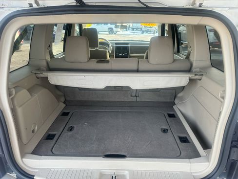 Used 2008 Jeep Liberty Sport image 9