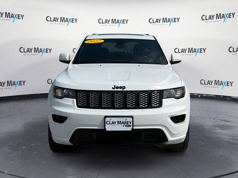 Used 2022 Jeep Grand Cherokee Laredo X AWD/4WD image 8