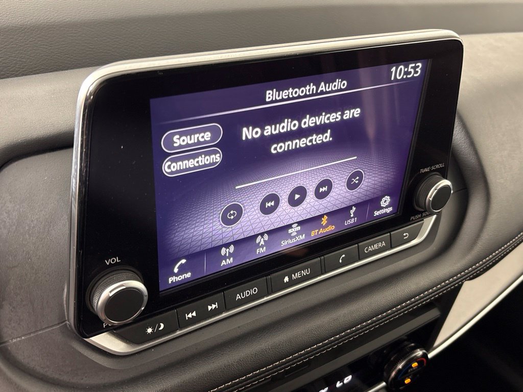 Used 2025 Nissan Rogue SV FWD image 41