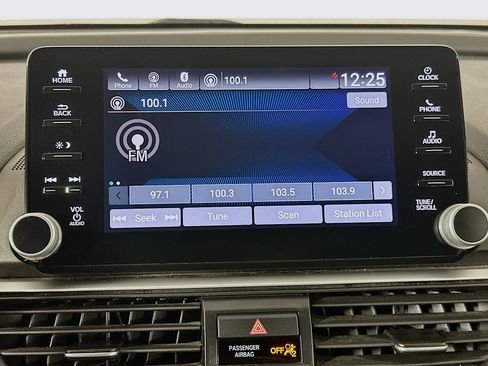 Used 2019 Honda Accord Sport image 19