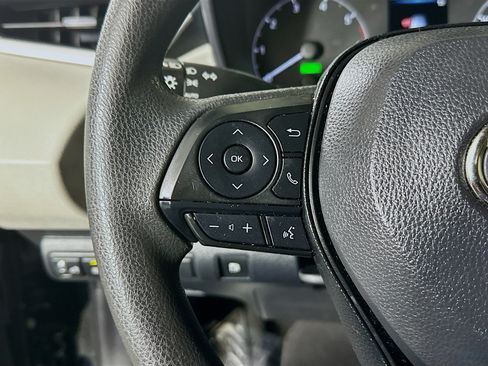 Used 2024 Toyota Corolla LE FWD image 16