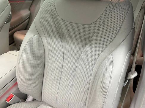 Used 2015 Mercedes-Benz S 550 Sedan image 34