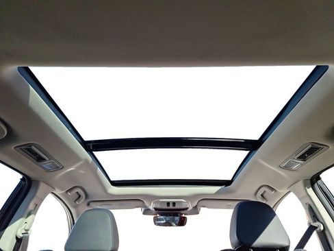 Certified 2025 Subaru Ascent Bronze Edition w/ Popular Package #2 image 13