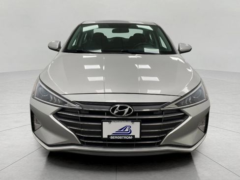 Used 2019 Hyundai Elantra SE w/ Cargo Package image 10