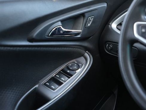 Used 2023 Chevrolet Malibu LT FWD image 20