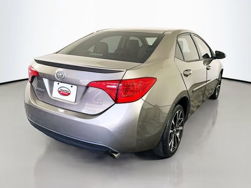 Certified 2018 Toyota Corolla SE image 5