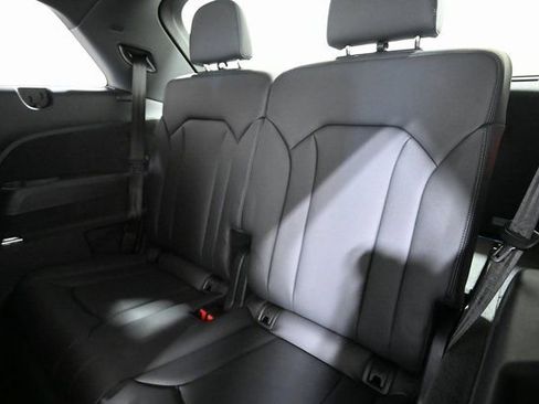 New 2026 Audi Q7 3.0T Premium Plus image 9