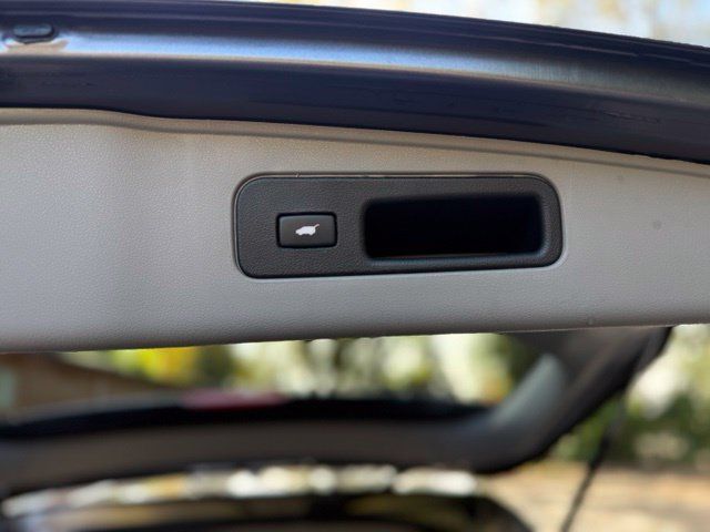 Used 2016 Honda Odyssey EX-L image 40