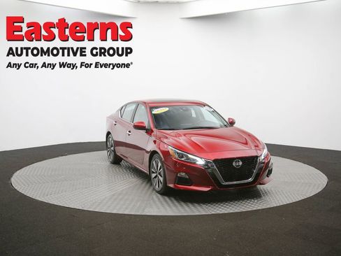 Used 2021 Nissan Altima 2.5 SV w/ SV Premium Package image 50