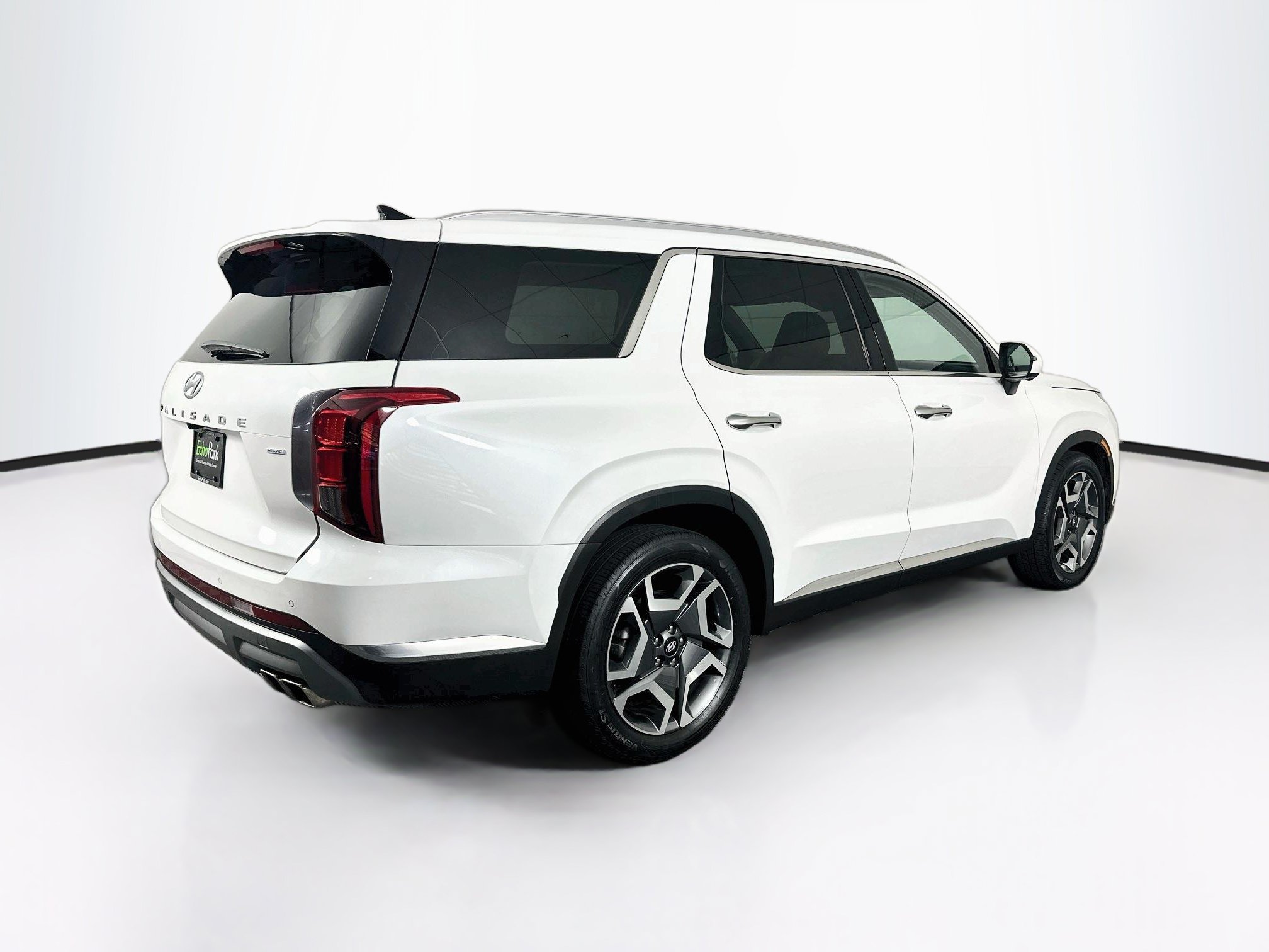 Used 2024 Hyundai Palisade Limited AWD/4WD image 9