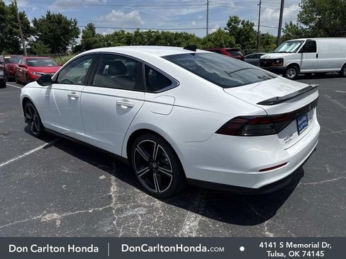 Used 2025 Honda Accord Sport image 6
