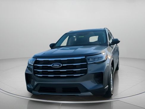 New 2026 Ford Explorer Active image 9