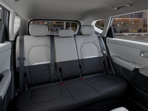 New 2027 Kia Seltos S FWD image 16