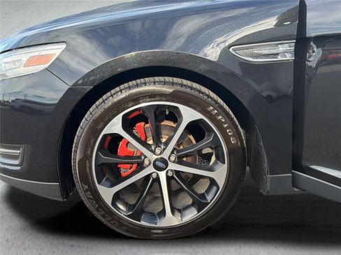Used 2014 Ford Taurus SEL w/ Equipment Group 201A AWD/4WD image 36