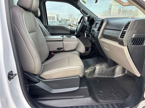 Used 2020 Ford F450 XL w/ Power Equipment Group image 10