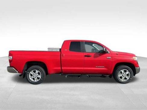 Used 2016 Toyota Tundra SR5 image 7