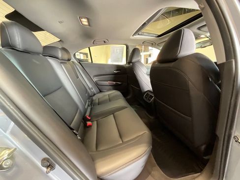 Used 2015 Acura TLX FWD image 20