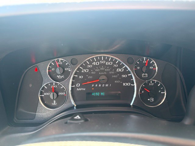 Used 2025 Chevrolet Express 2500 w/ Driver Convenience Package RWD image 36