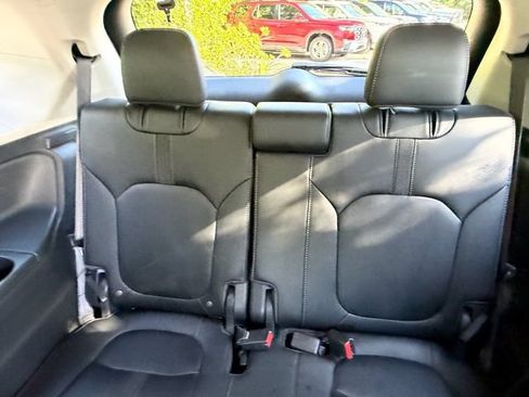 Used 2024 Honda Pilot EX-L image 15