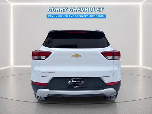 Used 2023 Chevrolet TrailBlazer LT w/ Convenience Package image 11